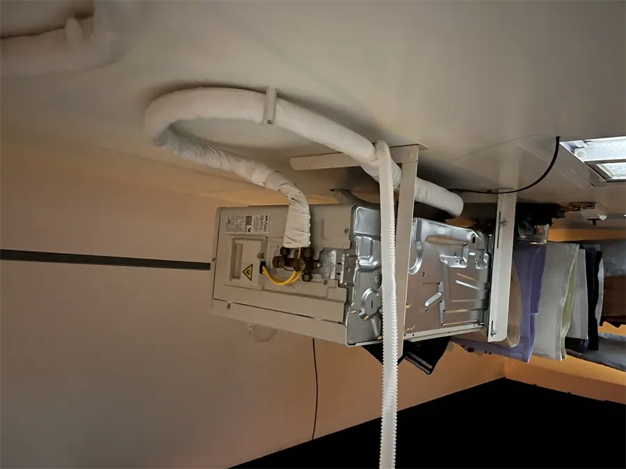 Khách hàng review Điều hòa Daikin Inverter 8500 BTU FTKB25WMVMV 1