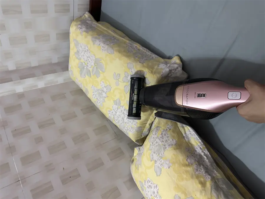 Khách hàng review Máy hút bụi không dây Electrolux ZB3314AK 7