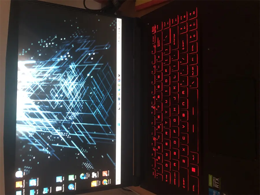 Khách hàng review Laptop MSI Gaming GF63 Thin 11UC i5 11400H/8GB/512GB/4GB RTX3050/144Hz/Win11 (1230VN) 4