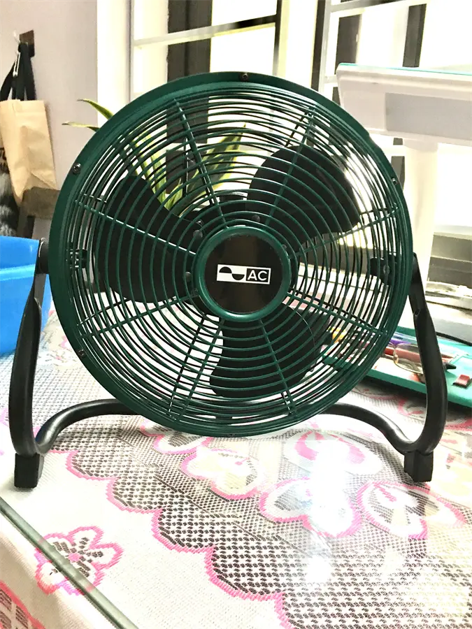 Khách hàng review Quạt sạc điện AC 3 cánh ARF01D103 6W 3