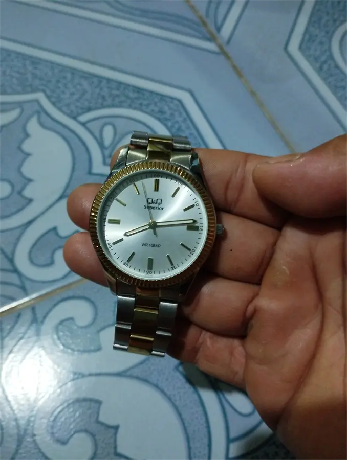Khách hàng review Đồng hồ Q 1