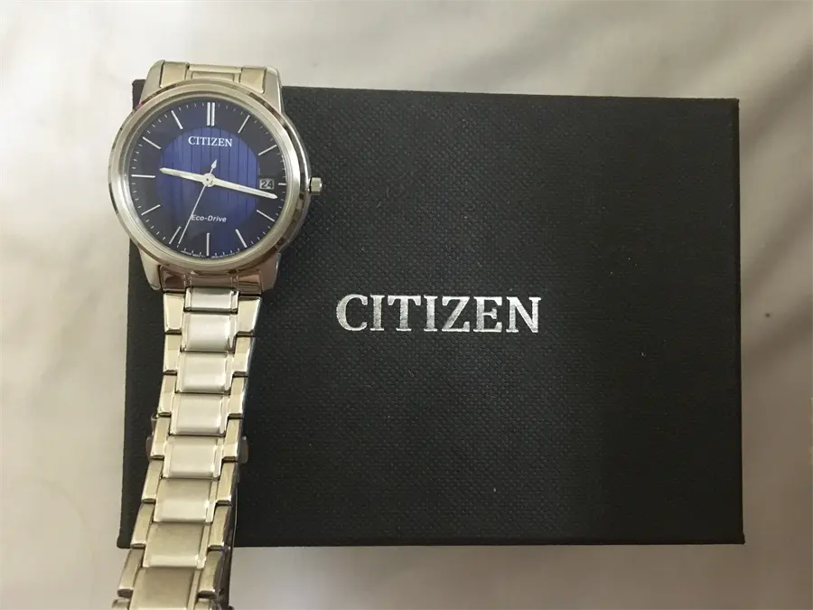 Khách hàng review Đồng hồ CITIZEN 33.3 mm Nữ FE6011-81L 3