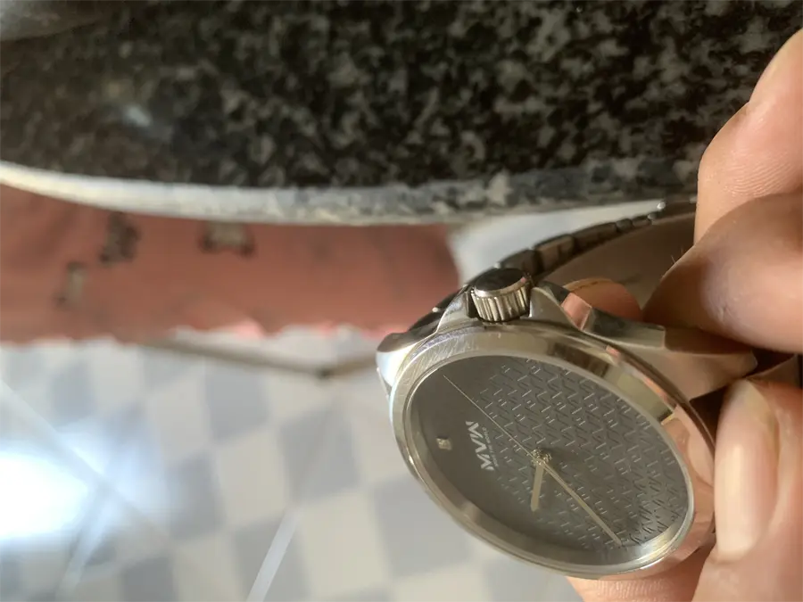 Khách hàng review Đồng hồ MVW 42 mm Nam MS023-01 8