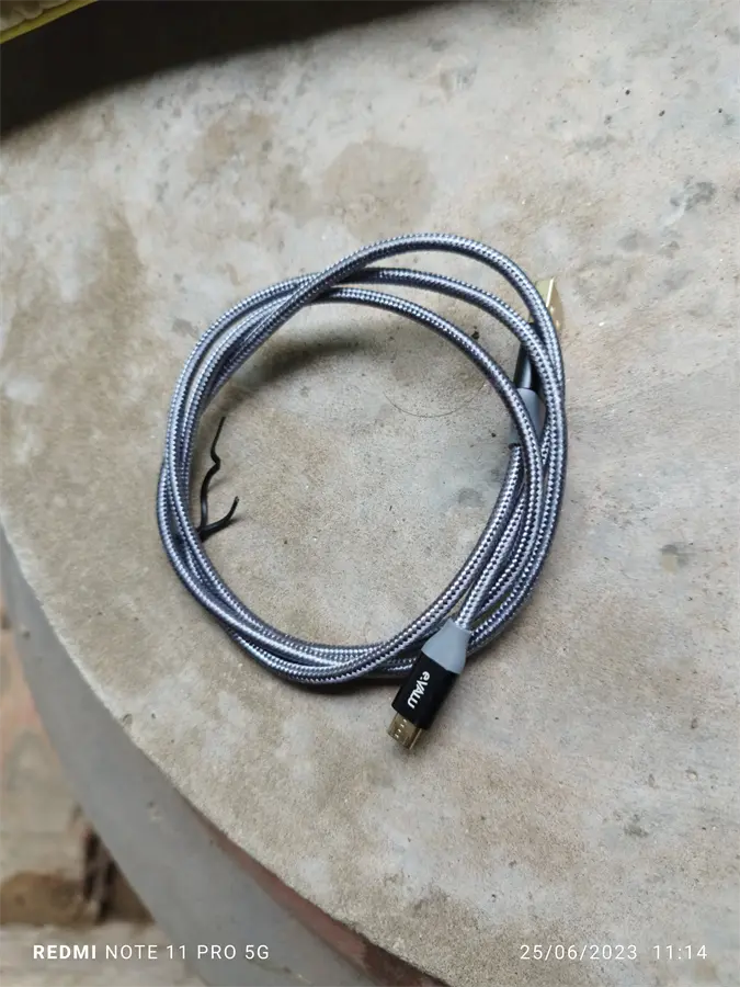 Khách hàng review Cáp sạc và truyền dữ liệu USB-A - Micro USB 10.5W 1m eValu LTM-01 11