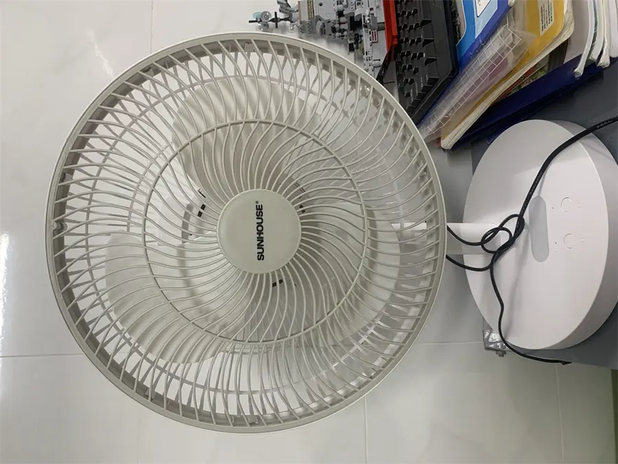 Khách hàng review Quạt sạc điện Sunhouse 3 cánh SHD7115 15W 8