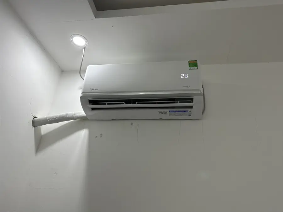Khách hàng review Máy lạnh Midea Inverter 1 HP MSAGA-10CRDN8 24