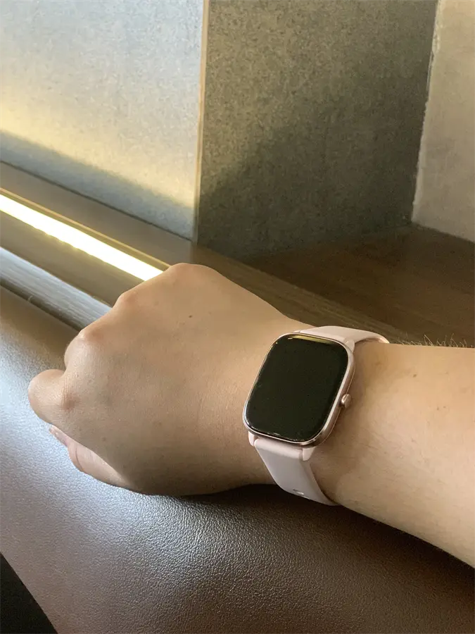 Khách hàng review Đồng hồ thông minh Amazfit GTS 4 mini 41.8mm 7
