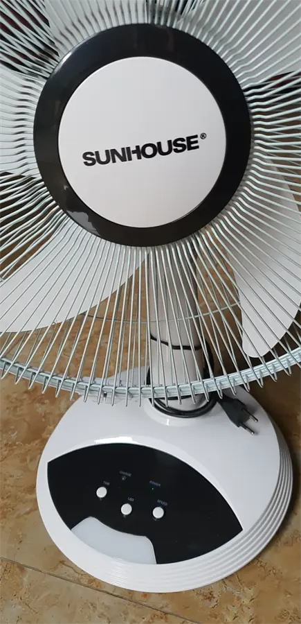 Khách hàng review Quạt sạc điện Sunhouse 5 cánh SHD7223 24W 17