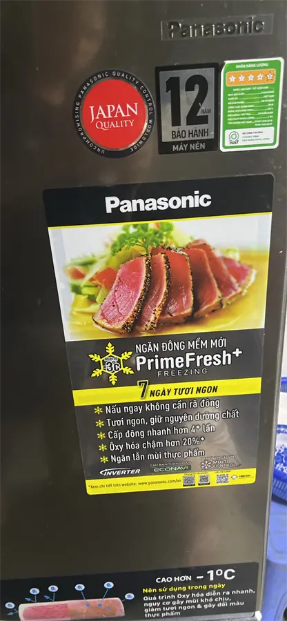 Khách hàng review Tủ lạnh Panasonic Inverter 255 lít NR-BV280QSVN 3