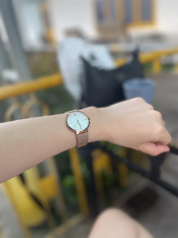 Khách hàng review Đồng hồ ELIO Nắng Xuân 32 mm Nữ ES063-02 4