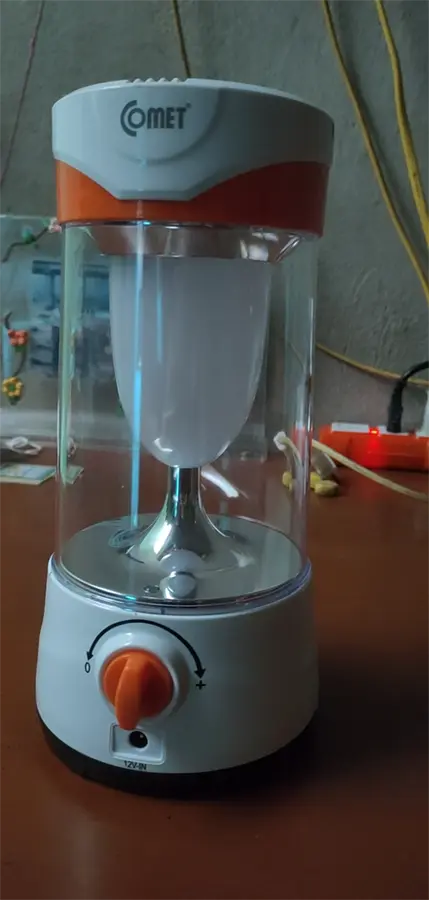 Khách hàng review Đèn sạc năng lượng mặt trời Comet CRL3103S 1