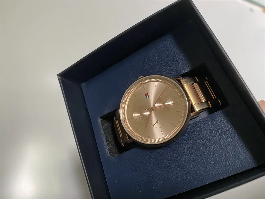 Khách hàng review Đồng hồ TOMMY HILFIGER 38 mm Nữ 1782296 3