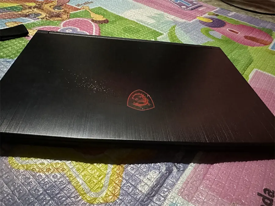 Khách hàng review Laptop MSI Gaming GF63 Thin 12VE - 460VN (i5 12450H, 8GB, 512GB, RTX 4050 6GB, Full HD 144Hz, Win11) 3
