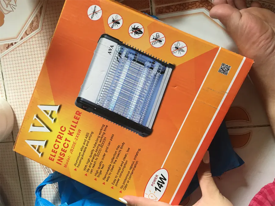 Khách hàng review Đèn bắt muỗi AVA JB20E-2X6W 2
