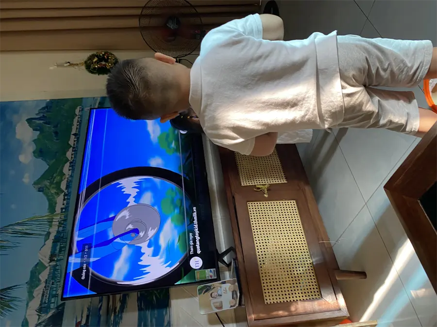 Khách hàng review Smart Tivi LG 4K 65 inch 65UQ8000PSC 16