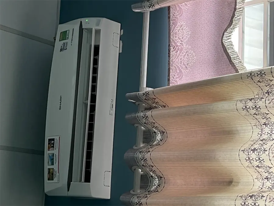 Khách hàng review Máy lạnh Sharp Inverter 2 HP AH-X18ZEW 1