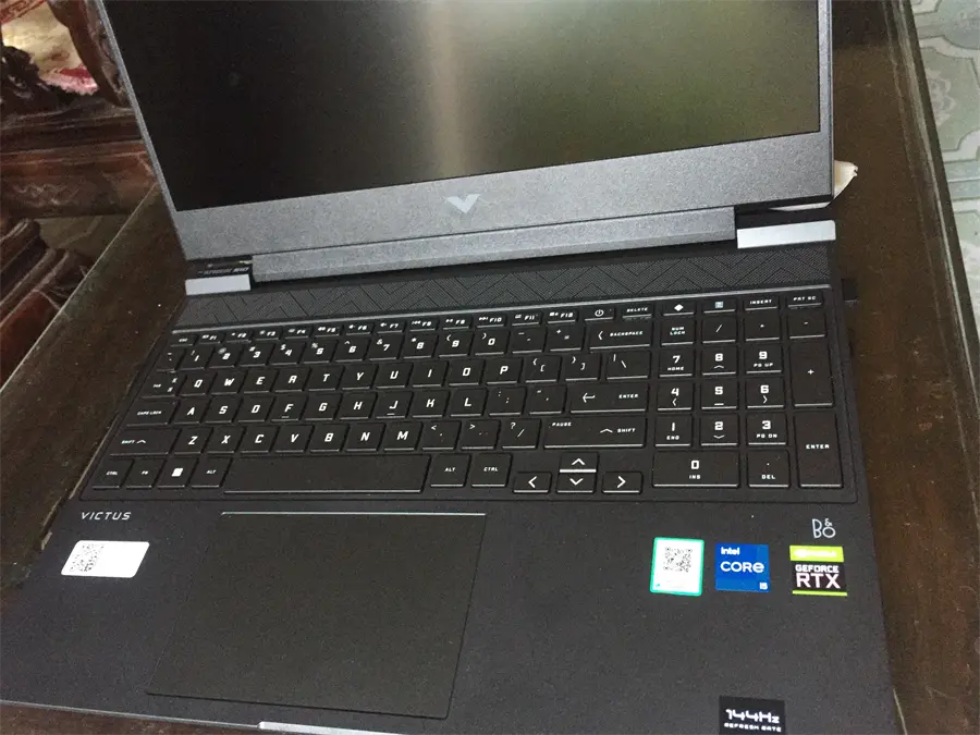 Khách hàng review Laptop HP Gaming VICTUS 15 fa0155TX i5 12450H/16GB/512GB/4GB RTX3050/144Hz/Win11 (81P00PA) 2