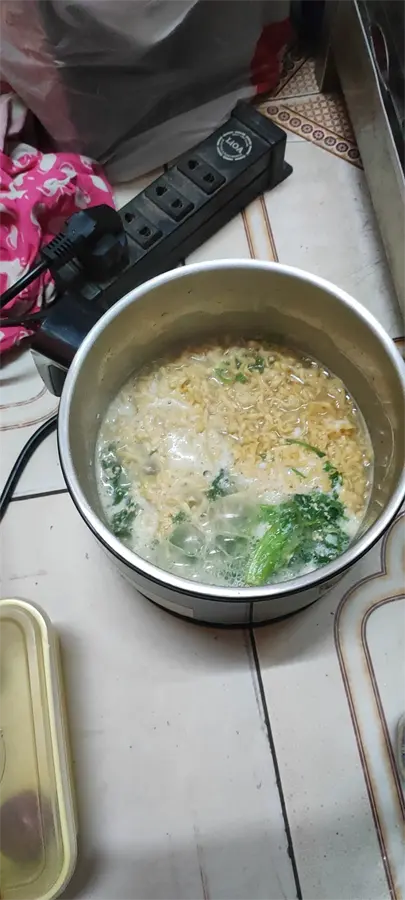 Khách hàng review Ca nấu đa năng Mishio MK214 đen 1.5 lít 4