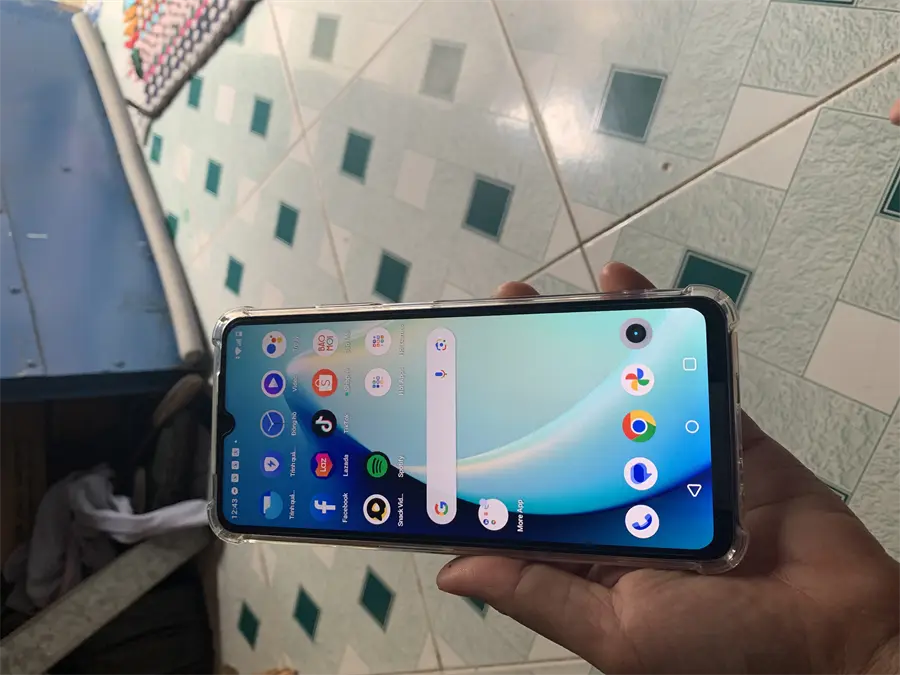 Khách hàng review Điện thoại realme C53 6GB/128GB 28