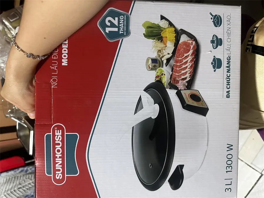 Khách hàng review Nồi lẩu điện Sunhouse SHD 4521 3 lít 1