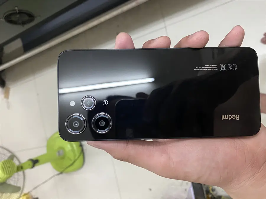Khách hàng review Điện thoại Xiaomi Redmi 12 8GB/128GB 43