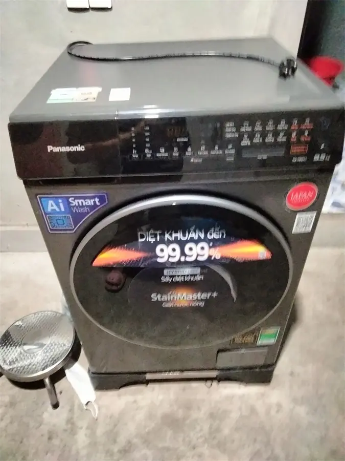 Khách hàng review Máy giặt Panasonic Inverter giặt 9.5 kg - sấy tiện ích 2 kg NA-V95FC1LVT 39