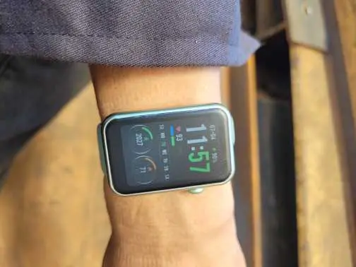 Khách hàng review BeFit WatchFit 46.7mm dây silicone 28