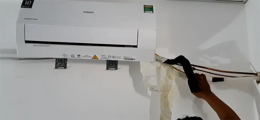 Khách hàng review Máy lạnh Aqua Inverter 1 HP AQA-RV9QA 27