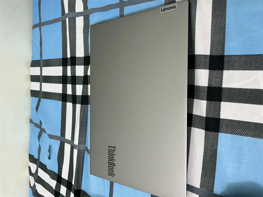 Khách hàng review Laptop Lenovo ThinkBook 14 G3 ACL R3 5300U/8GB/256GB/Win11 (21A200RWVN) 4