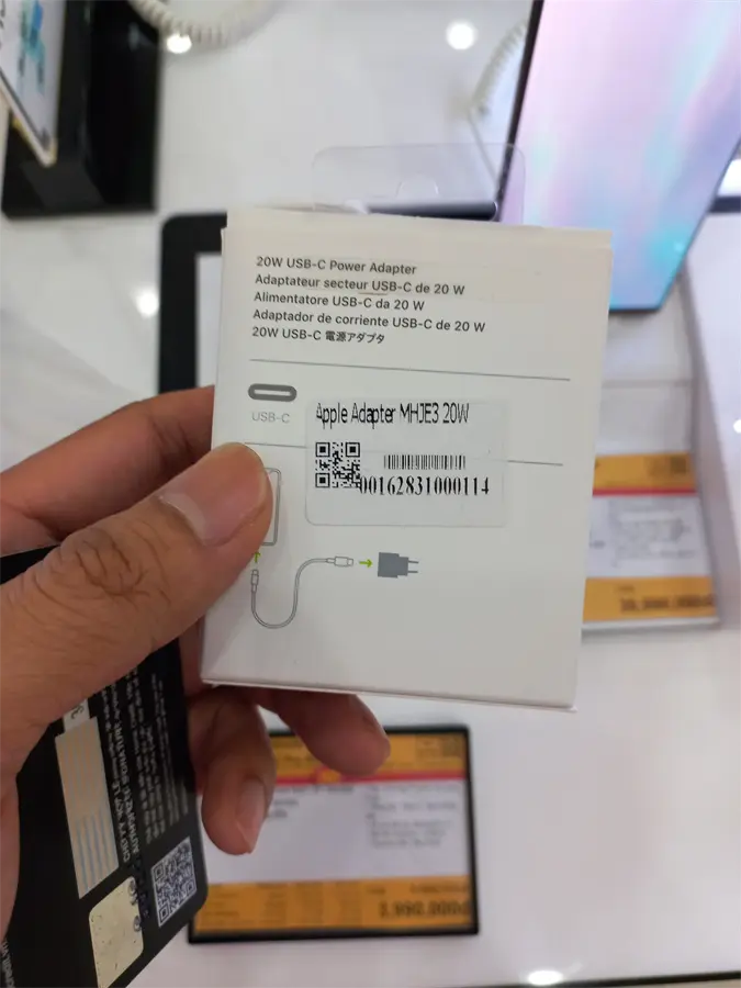 Khách hàng review Sạc nhanh Type-C PD 20W Apple 24