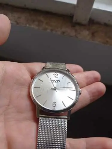 Khách hàng review Đồng hồ MVW 40 mm Nam MS020-01 1