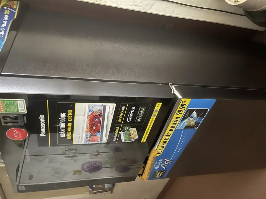 Khách hàng review Tủ lạnh Panasonic Inverter 268 lít NR-TV301VGMV 17