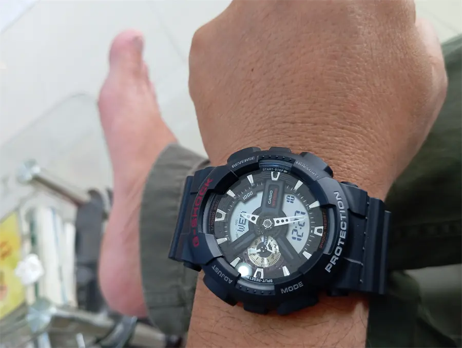 Khách hàng review Đồng hồ G-SHOCK 50.6 mm Nam GA-110-1ADR 1