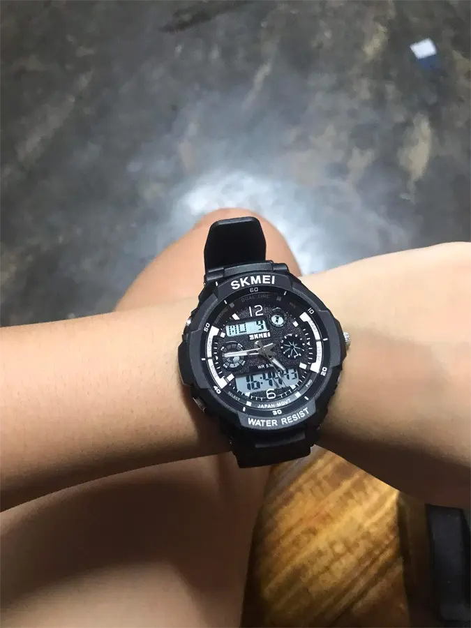 Khách hàng review Đồng hồ SKMEI 45 mm Trẻ em SK100-01 5