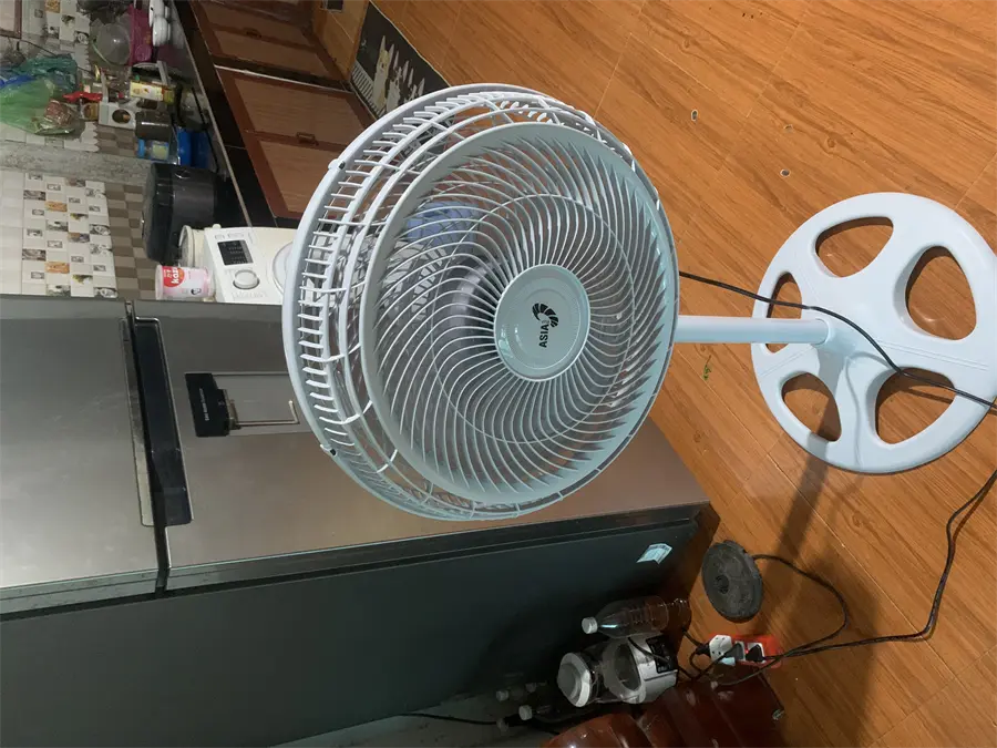 Khách hàng review Quạt đứng Asia 6 cánh VY639990 80W 16