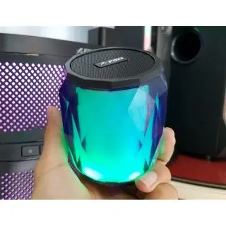 Khách hàng review Loa Bluetooth Fenda W8 1