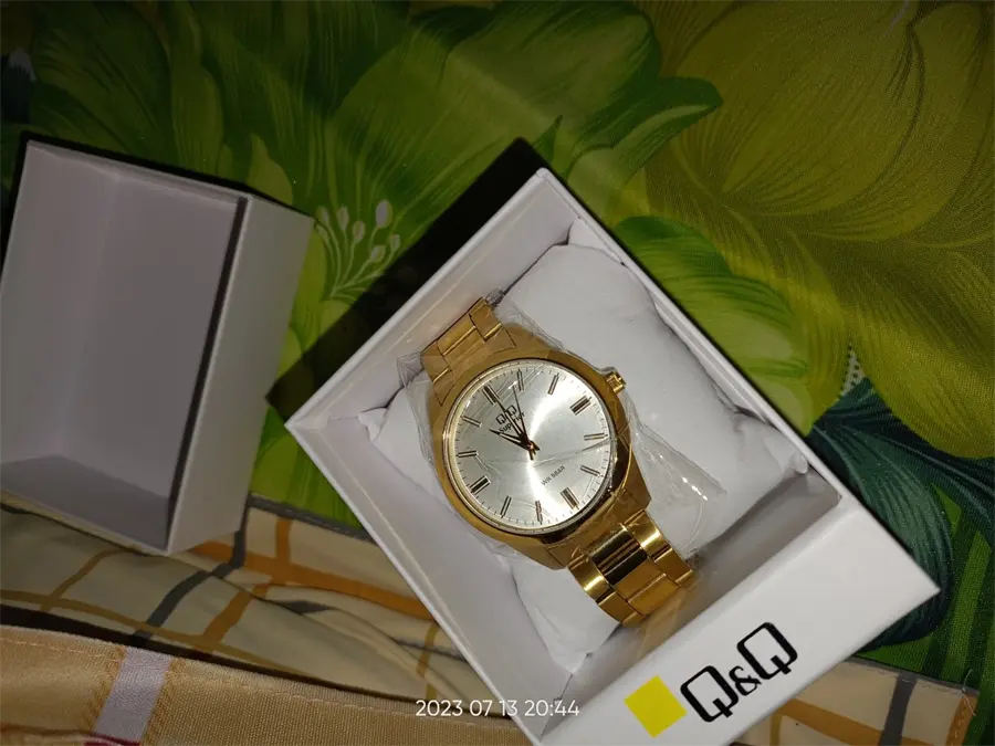 Khách hàng review Đồng hồ Q 1