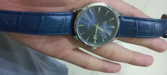 Khách hàng review Đồng hồ MVW 40 mm Nam MS033-01 1