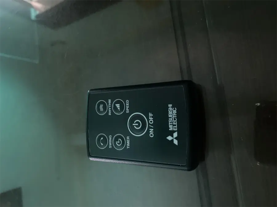 Khách hàng review Quạt treo tường Mitsubishi Electric 3 cánh W16-RA CY-GY 47W 2