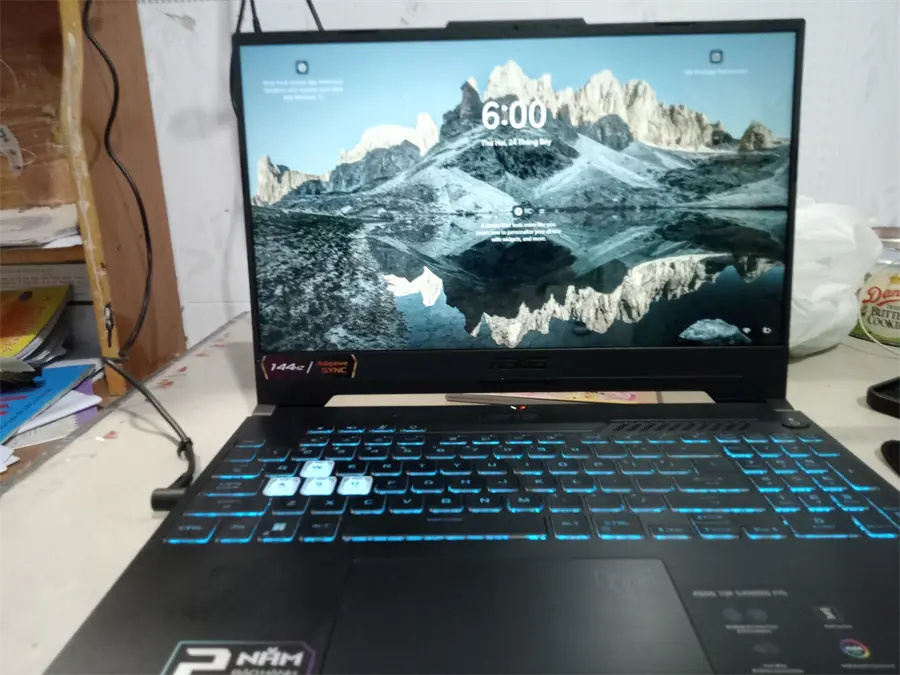 Khách hàng review Laptop Asus TUF Gaming F15 FX507ZE i7 12700H/8GB/512GB/4GB RTX3050Ti/144Hz/Win11 (HN093W) 1