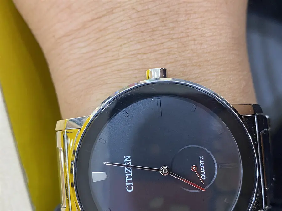 Khách hàng review Đồng hồ Nam Citizen BE9180-52E 3