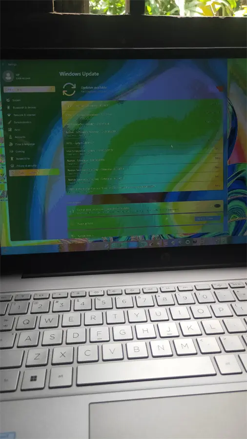 Khách hàng review Laptop HP Pavilion 15 eg2082TU - 7C0Q5PA (i5 1240P, 8GB, 512GB, Full HD, Win11) 7