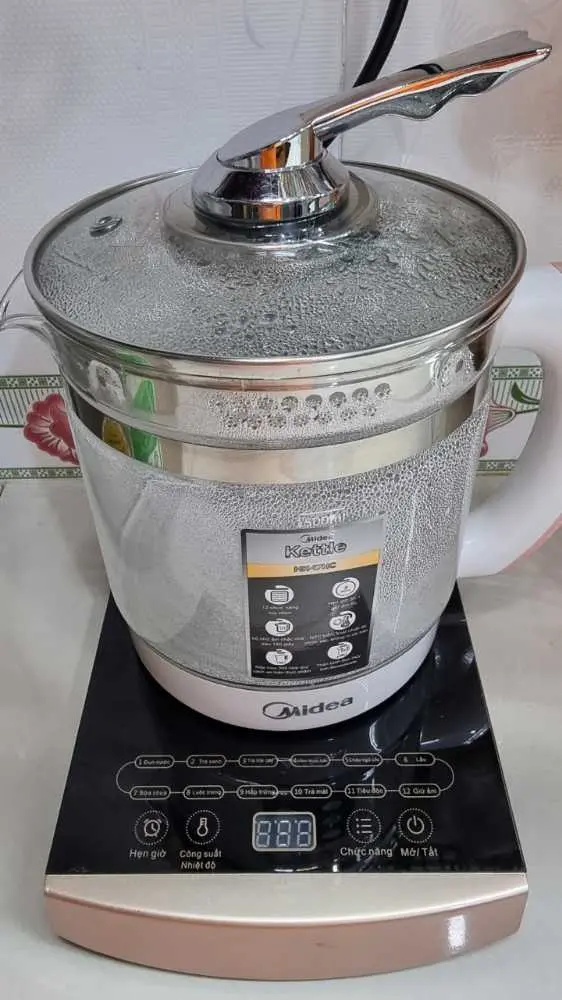 Khách hàng review Bình đun siêu tốc Midea 1.5 lít MK-17HC 3