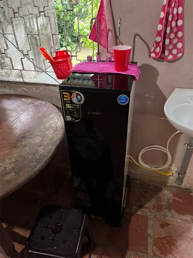 Khách hàng review Máy lọc nước RO nóng nguội lạnh Hydrogen Karofi KAD-X39 10 lõi 51