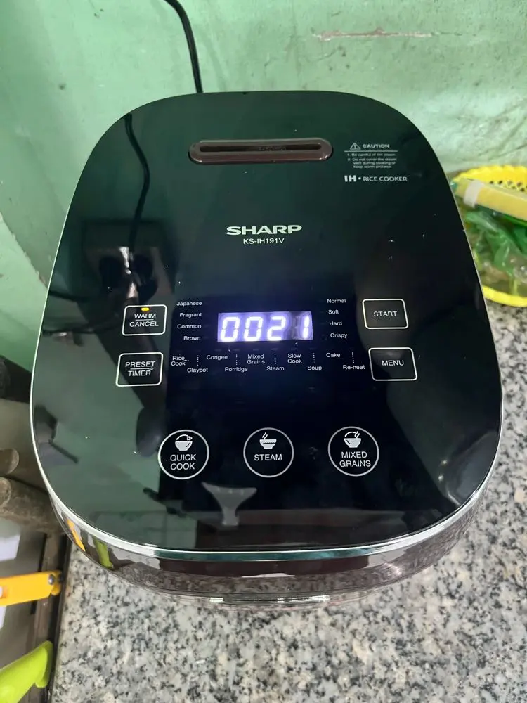 Khách hàng review Nồi cơm cao tần Sharp 1.8 lít KS-IH191V-GL 3