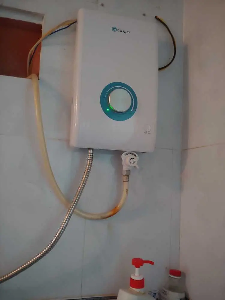 Khách hàng review Máy nước nóng trực tiếp Casper 4500W EN-45TH11 14