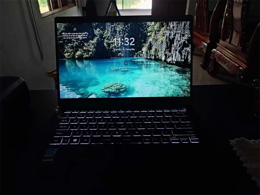 Khách hàng review Laptop MSI Modern 14 C11M i3 1115G4/8GB/512GB/Win11 (011VN) 7