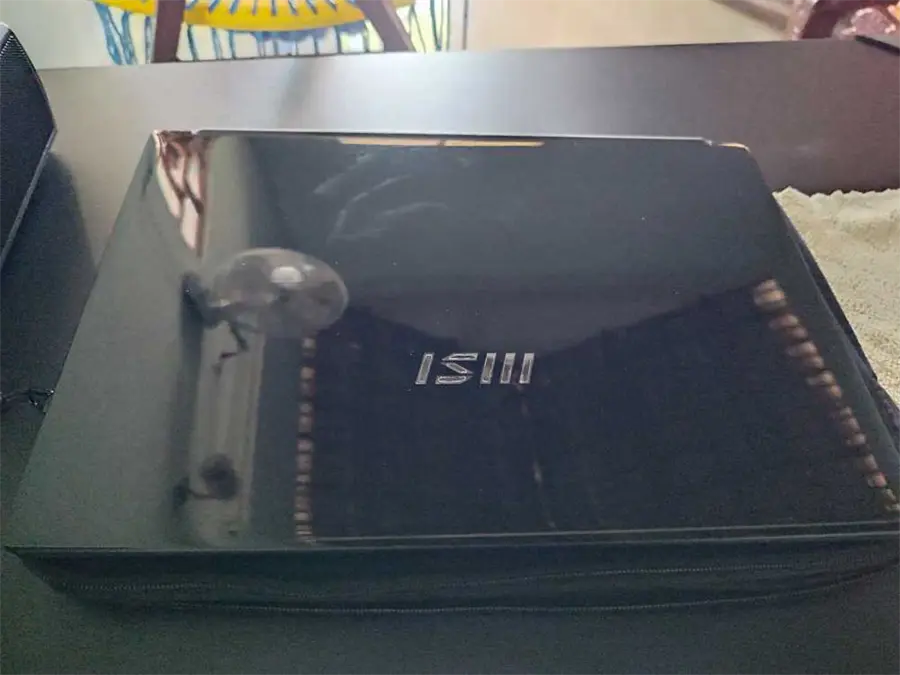 Khách hàng review Laptop MSI Modern 14 C11M i3 1115G4/8GB/512GB/Win11 (011VN) 8