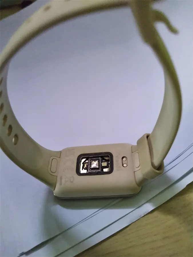 Khách hàng review Vòng đeo tay thông minh Mi Band 7 Pro 5