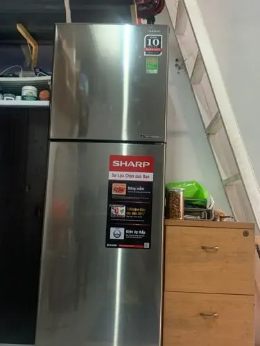 Khách hàng review Tủ lạnh Sharp Inverter 224 lít SJ-X251E-SL 5